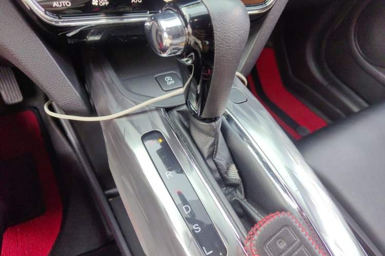 Used Honda XR-V 2021 220TURBO CVT Luxury Edition Gear Lever