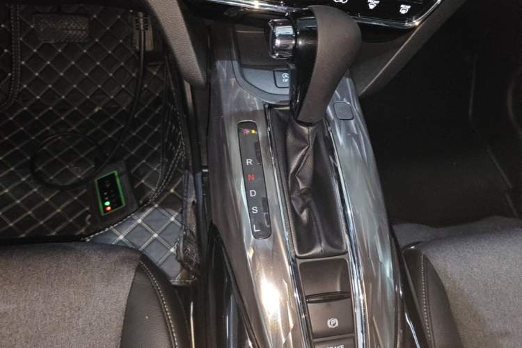 Used Honda XR-V 2021 220TURBO CVT Luxury Edition Gear Lever