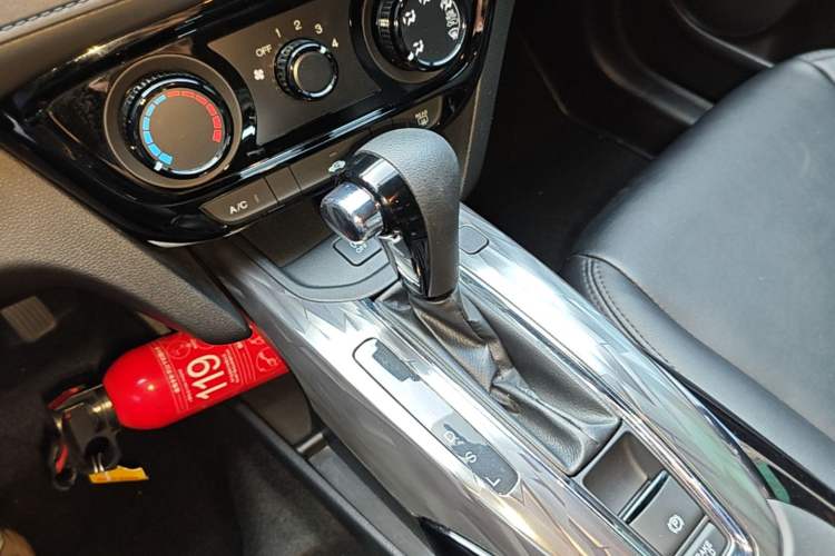 Used Honda XR-V 2021 1.5L CVT Classic Edition Gear Lever