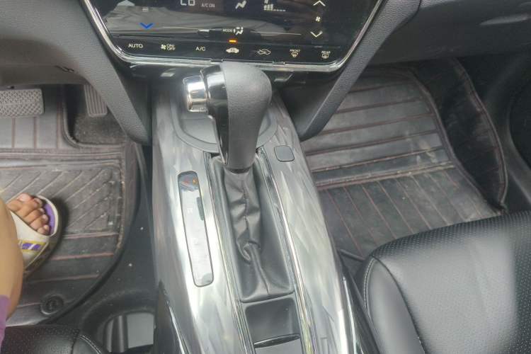 Used Honda XR-V 2021 220TURBO CVT Comfort Version Gear Lever