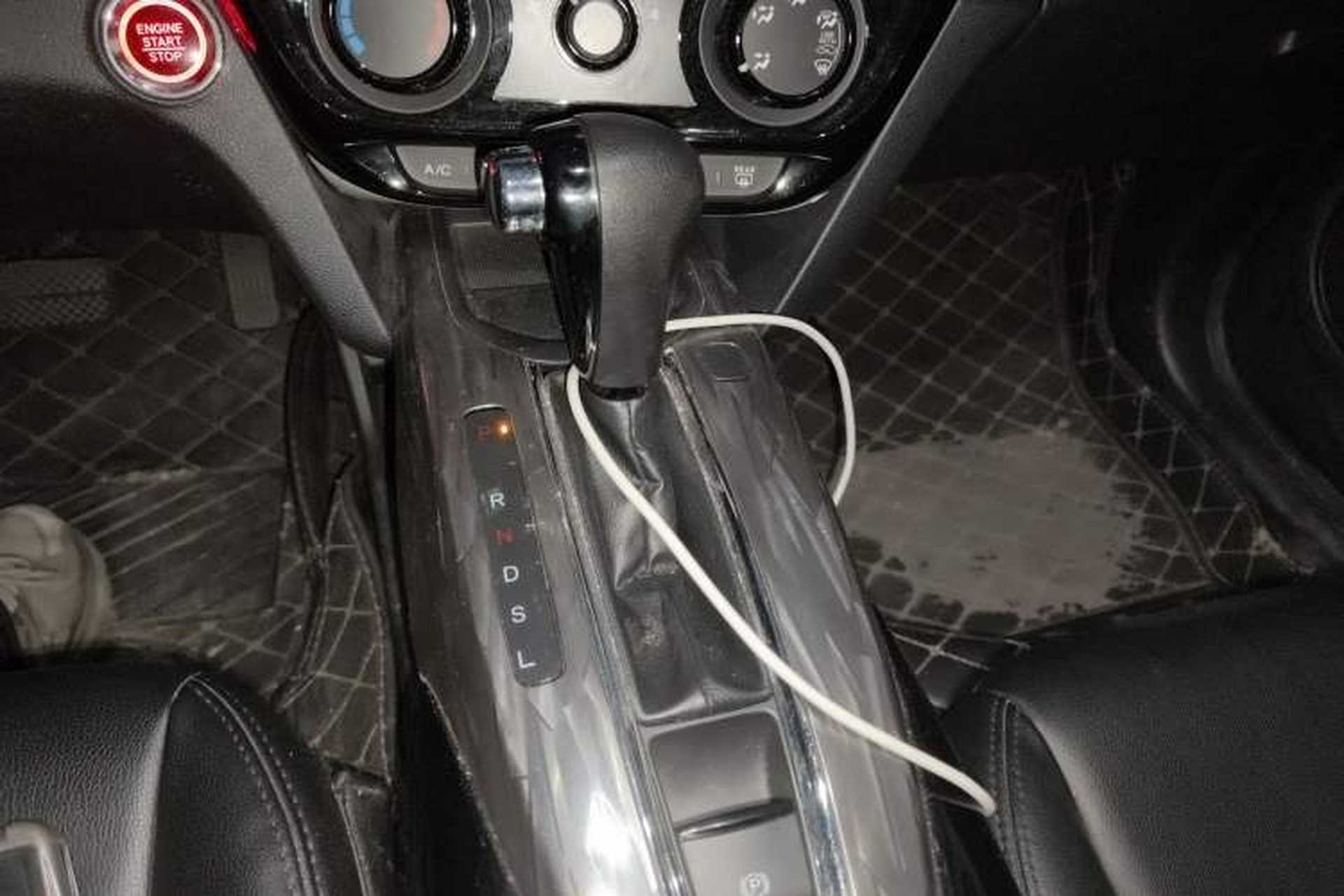 Used Honda XR-V 2021 1.5L CVT Comfort Version Gear Lever