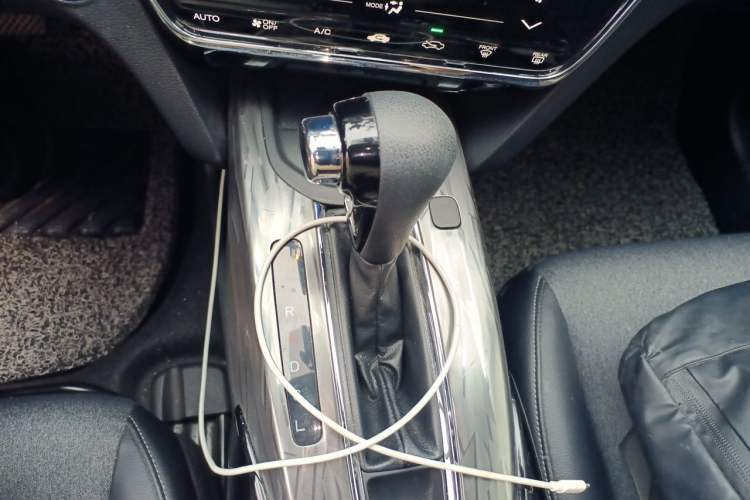 Used Honda XR-V 2021 220TURBO CVT Luxury Edition Gear Lever