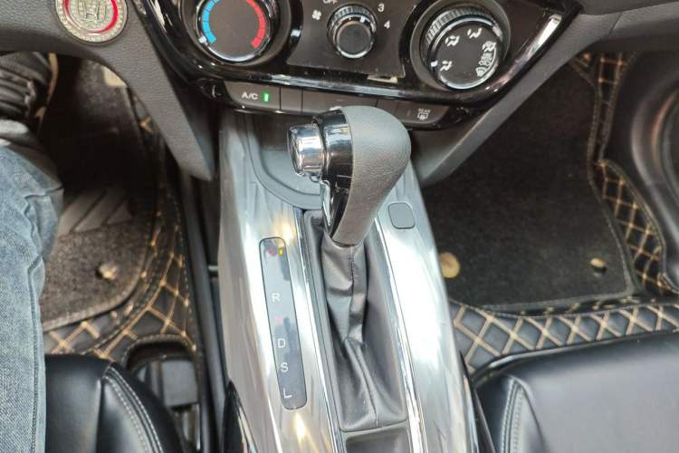 Used Honda XR-V 2021 1.5L CVT Comfort Version Gear Lever