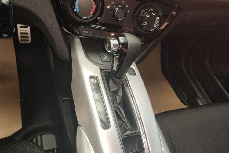 Used Honda XR-V 2021 1.5L CVT Classic Edition Gear Lever