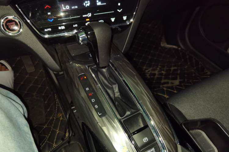 Used Honda XR-V 2021 220TURBO CVT Luxury Edition Gear Lever