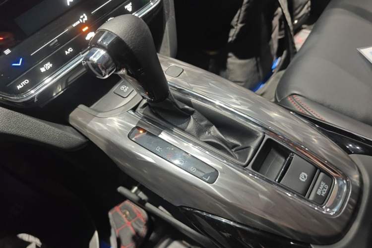 Used Honda XR-V 2021 220TURBO CVT Comfort Version Gear Lever