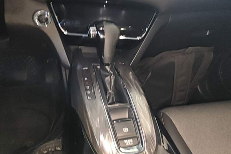 Used Honda XR-V 2021 220TURBO CVT Luxury Edition Gear Lever