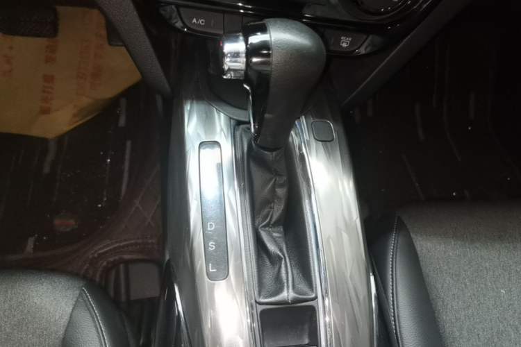 Used Honda XR-V 2021 1.5L CVT Comfort Version Gear Lever