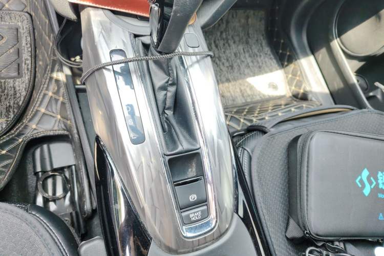 Used Honda XR-V 2021 220TURBO CVT Comfort Version Gear Lever