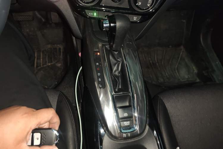 Used Honda XR-V 2021 1.5L CVT Comfort Version Gear Lever