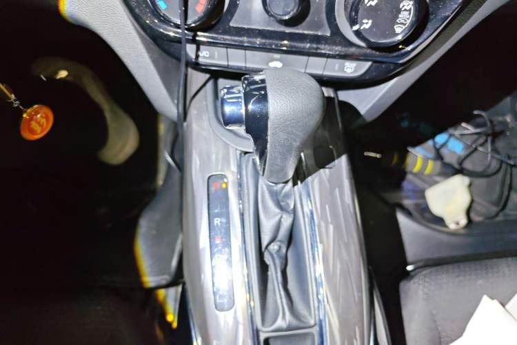 Used Honda XR-V 2021 1.5L CVT Classic Edition Gear Lever