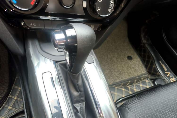 Used Honda XR-V 2021 1.5L CVT Classic Edition Gear Lever