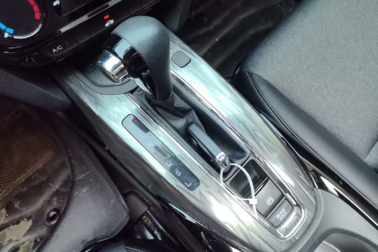 Used Honda XR-V 2021 1.5L CVT Comfort Version Gear Lever
