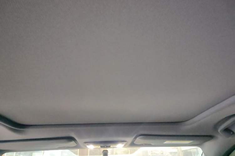 Used Honda XR-V 2021 1.5L CVT Comfort Version Headliner
