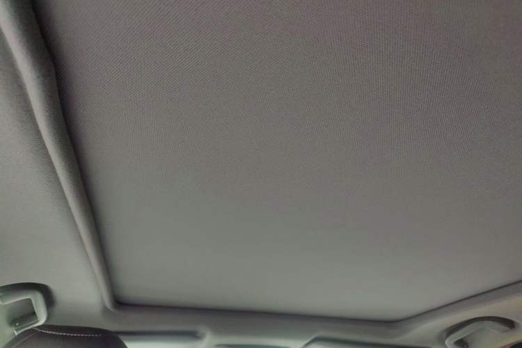 Used Honda XR-V 2021 1.5L CVT Comfort Version Headliner