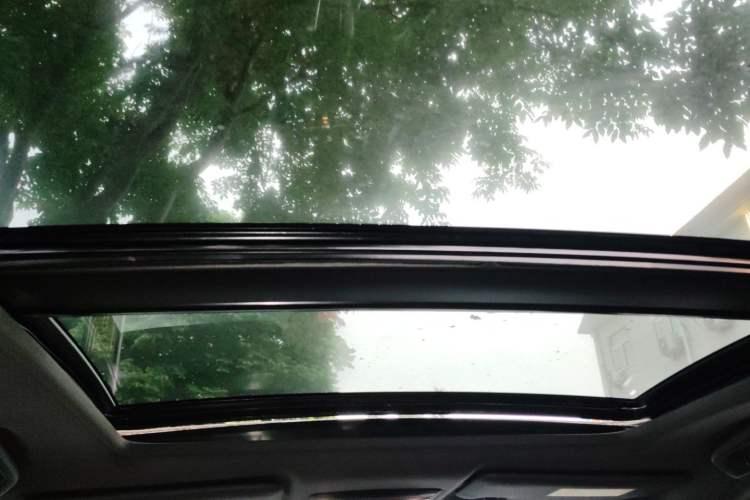 Used Honda XR-V 2021 220TURBO CVT Comfort Version Headliner