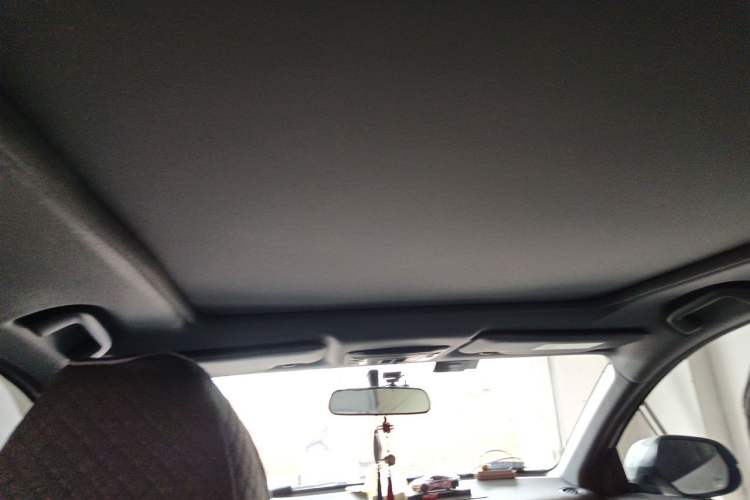 Used Honda XR-V 2021 1.5L CVT Comfort Version Headliner