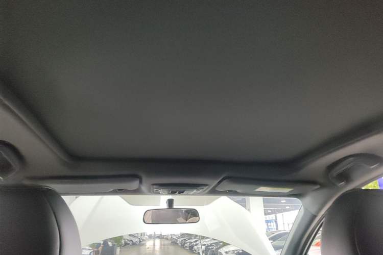 Used Honda XR-V 2021 1.5L CVT Comfort Version Headliner