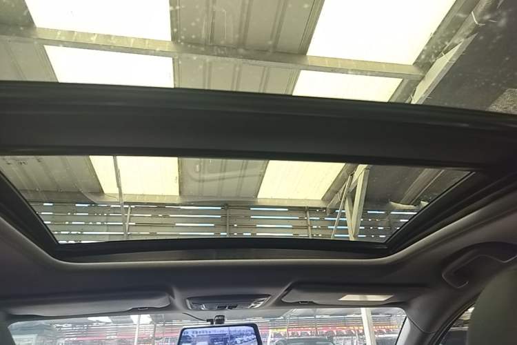 Used Honda XR-V 2021 1.5L CVT Comfort Version Headliner