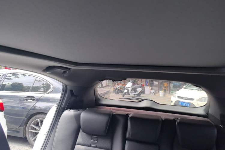 Used Honda XR-V 2021 1.5L CVT Comfort Version Headliner