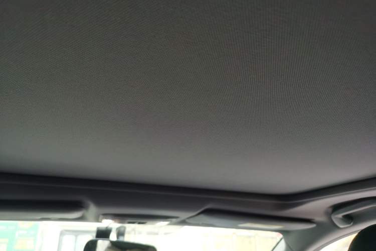 Used Honda XR-V 2021 1.5L CVT Comfort Version Headliner