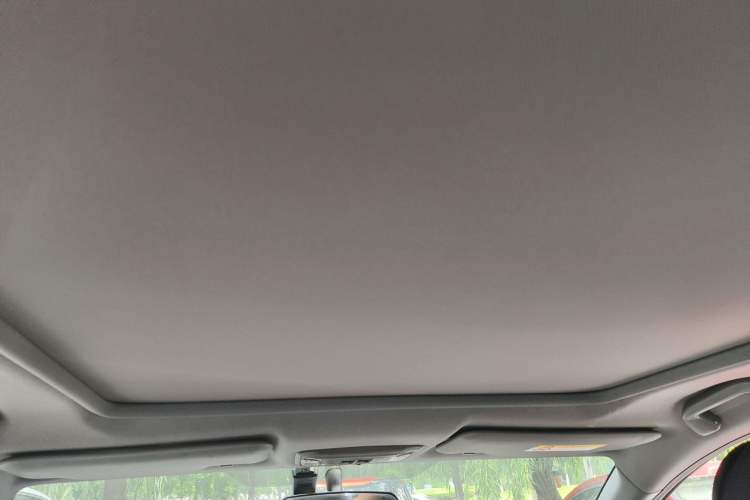 Used Honda XR-V 2021 1.5L CVT Comfort Version Headliner