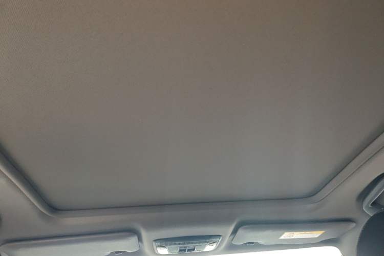 Used Honda XR-V 2021 1.5L CVT Comfort Version Headliner
