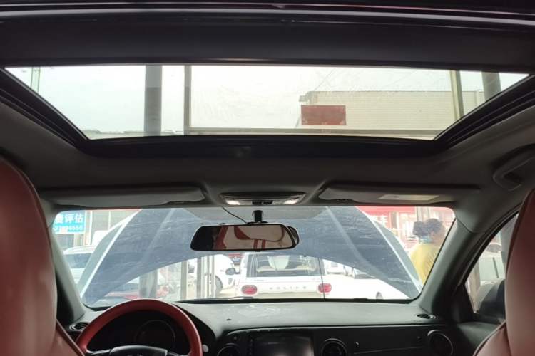 Used Honda XR-V 2021 1.5L CVT Comfort Version Headliner