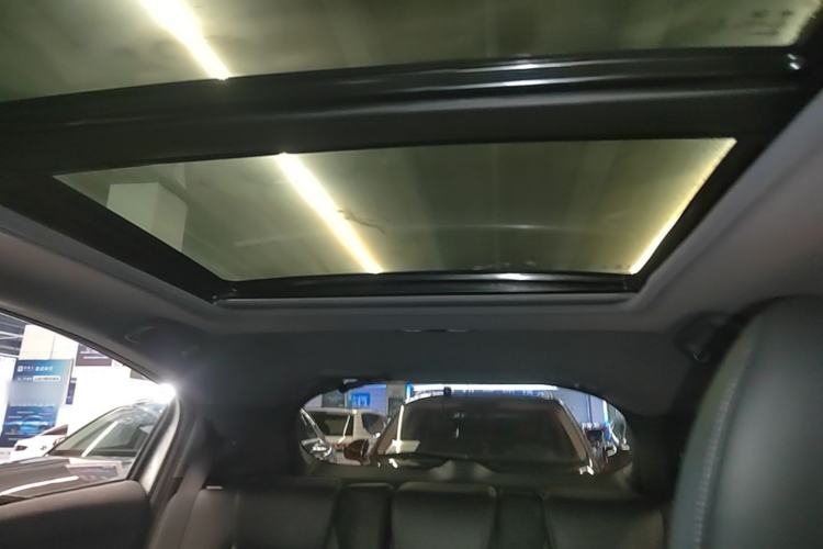 Used Honda XR-V 2021 1.5L CVT Comfort Version Headliner