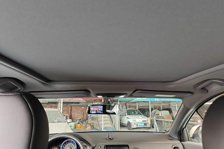 Used Honda XR-V 2021 1.5L CVT Comfort Version Headliner
