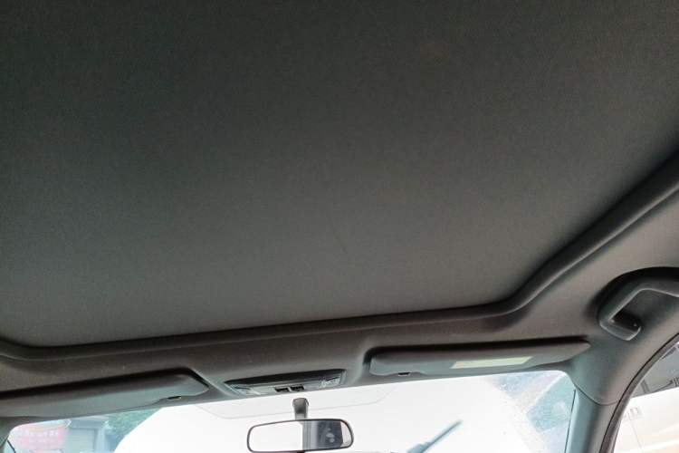 Used Honda XR-V 2021 1.5L CVT Comfort Version Headliner
