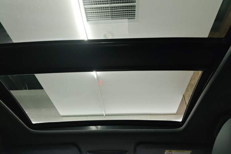 Used Honda XR-V 2021 1.5L CVT Comfort Version Headliner