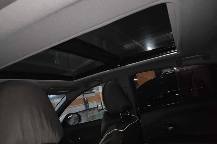 Used Honda XR-V 2021 1.5L CVT Luxury Edition Headliner