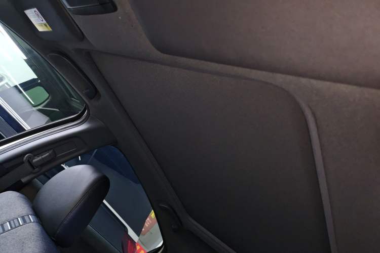 Used Honda XR-V 2021 1.5L CVT Comfort Version Headliner