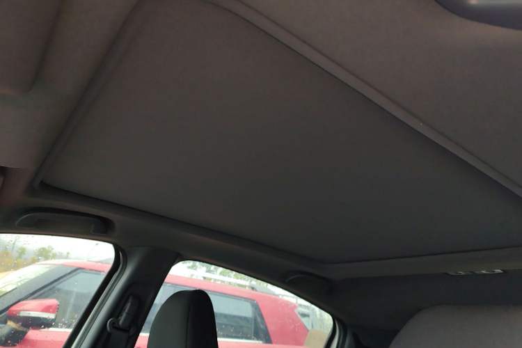 Used Honda XR-V 2021 220TURBO CVT Comfort Version Headliner