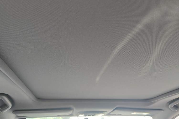 Used Honda XR-V 2021 1.5L CVT Comfort Version Headliner