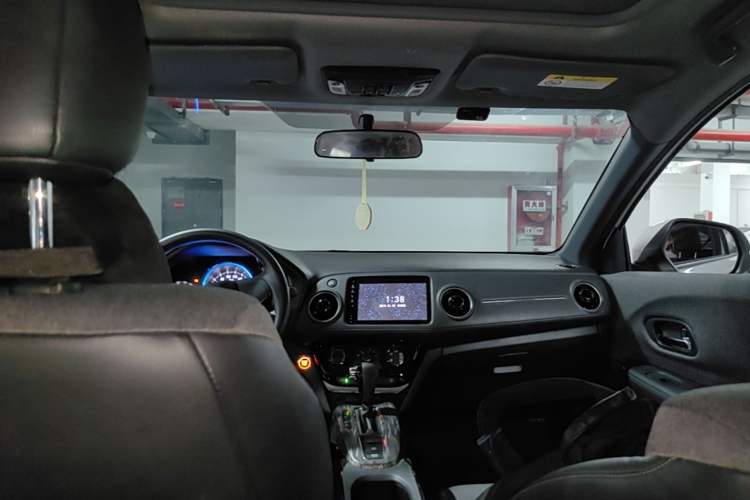 Used Honda XR-V 2021 1.5L CVT Comfort Version Headliner