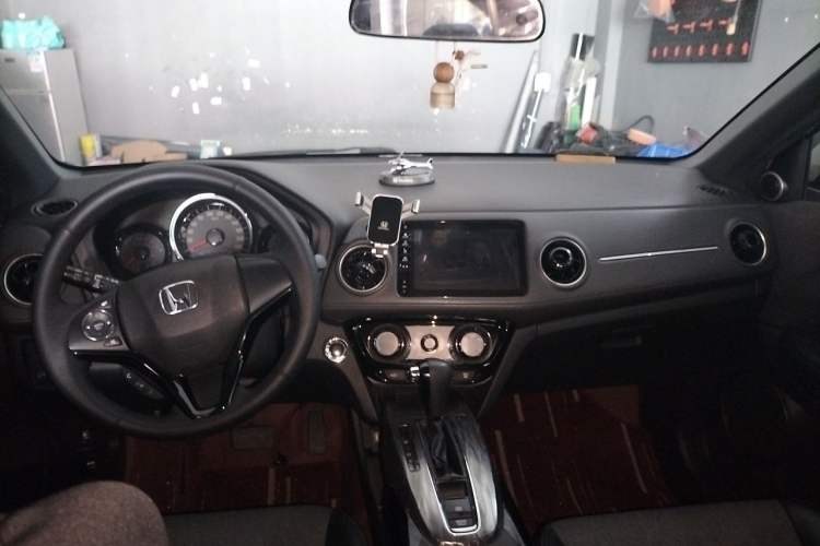 Used Honda XR-V 2021 1.5L CVT Comfort Version Headliner