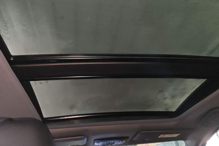 Used Honda XR-V 2021 220TURBO CVT Comfort Version Headliner