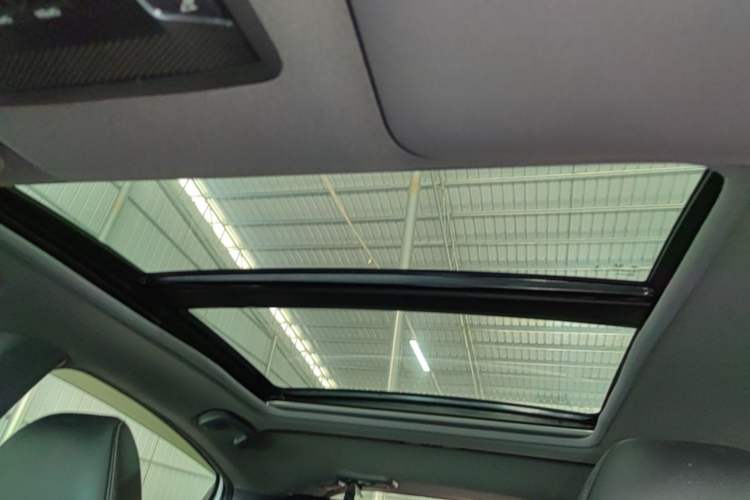 Used Honda XR-V 2021 1.5L CVT Luxury Edition Headliner