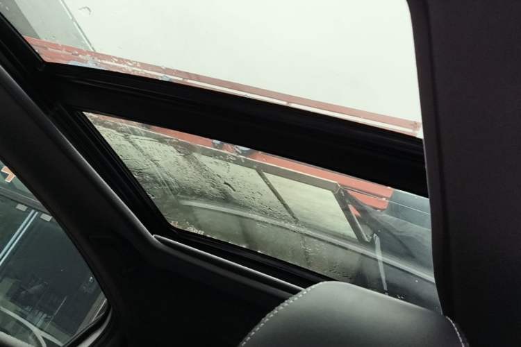 Used Honda XR-V 2021 220TURBO CVT Comfort Version Headliner