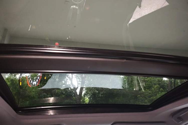 Used Honda XR-V 2021 1.5L CVT Comfort Version Headliner