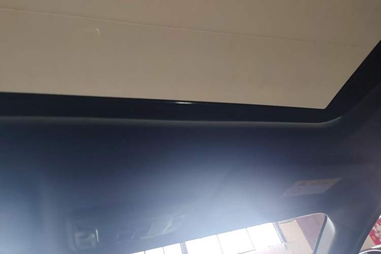 Used Honda XR-V 2021 220TURBO CVT Comfort Version Headliner