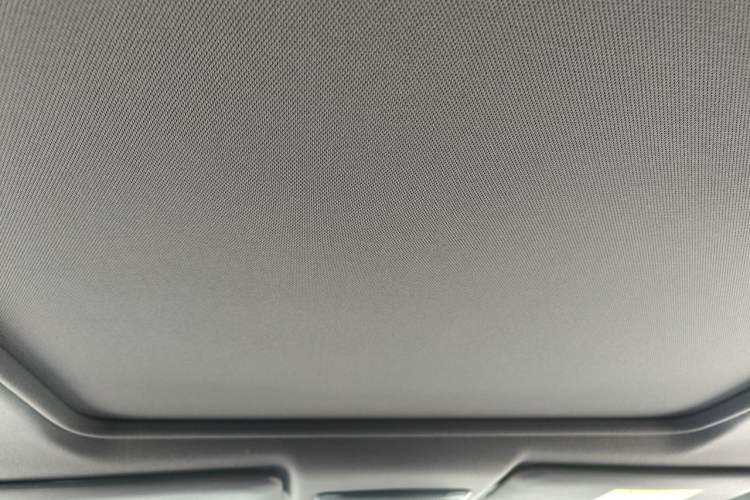 Used Honda XR-V 2021 1.5L CVT Comfort Version Headliner