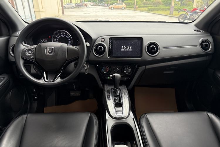 Used Honda XR-V 2021 1.5L CVT Classic Edition Interior 1
