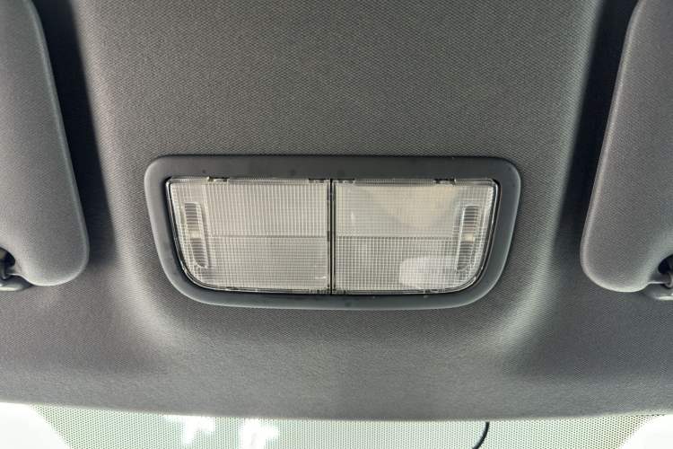 Used Honda XR-V 2021 1.5L CVT Classic Edition Interior 1