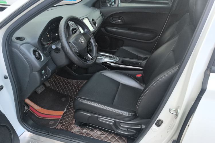 Used Honda XR-V 2021 1.5L CVT Classic Edition Interior 1