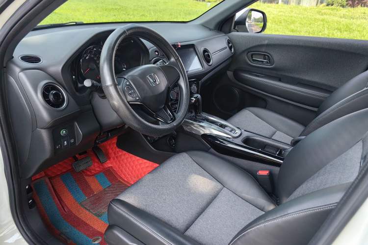 Used Honda XR-V 2021 1.5L CVT Comfort Version Interior 1