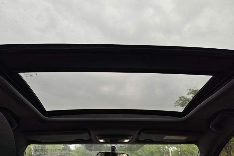 Used Honda XR-V 2021 220TURBO CVT Comfort Version Interior 1