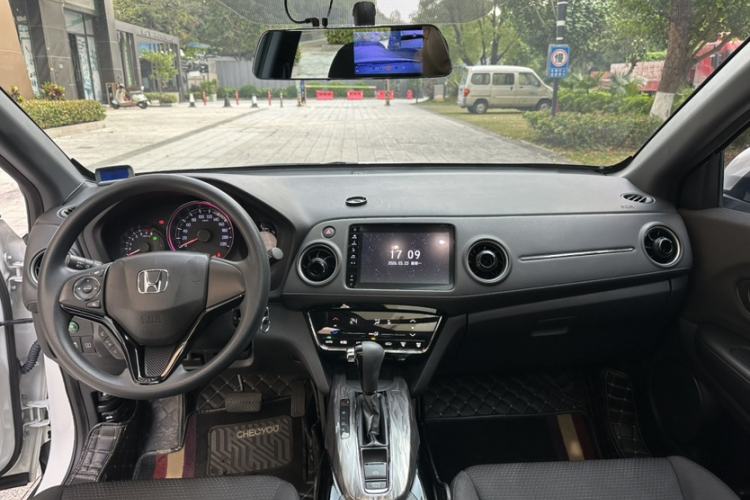 Used Honda XR-V 2021 220TURBO CVT Comfort Version Interior 2